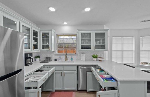 McKinney House | Cozy house near Historic Downtown, highways & more
