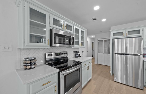 McKinney House | Cozy house near Historic Downtown, highways & more