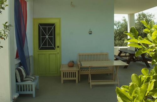 Loutsa House | Cozy house near the sea