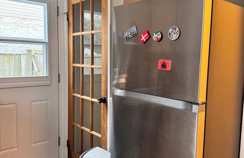 London House | Cozy house near Western and Masonville mall