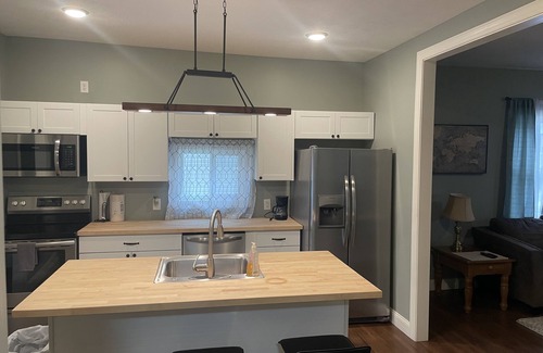 Bedford House | Cozy house on a quiet street