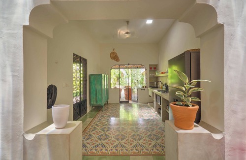 Centro House | Cozy house & secret garden with pool in Centro