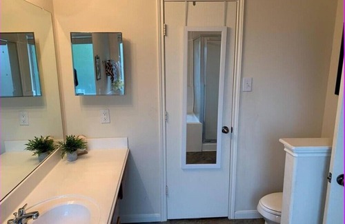 Spring House | Cozy House w/game Room Near The Woodlands, Nice Neighborhood