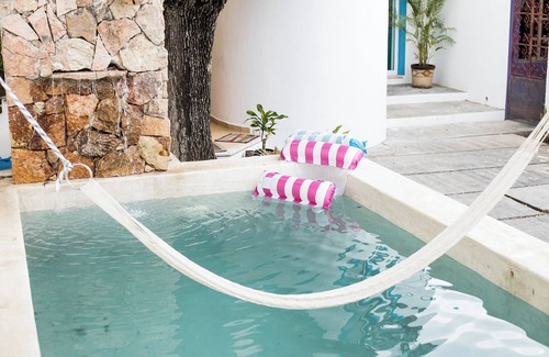 Merida House | Cozy house with pool near downtown, ideal for families or friends.