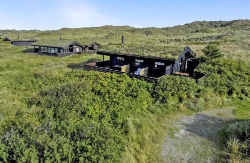 Rødhus House | Cozy house with stunning sea views
