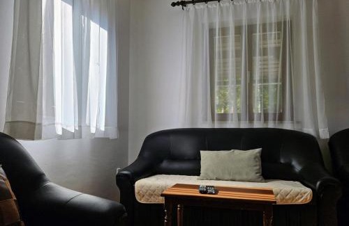 Poljanak House | Cozy House Zivko with Balcony