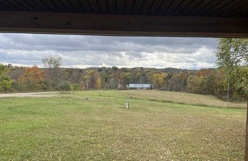 Sharpsburg House | Cozy hunting home located near acres of public hunting land.