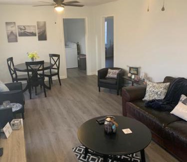 Northside House | Cozy Independence Heights Bungalow