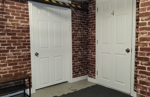 North Bay Apartment | Cozy industrial style studio basement apartment