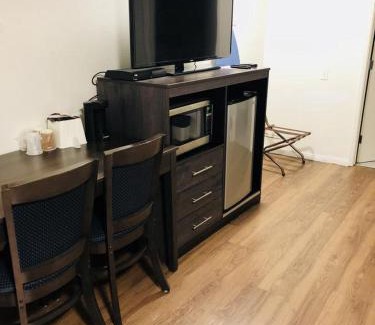 Santa Ana Heights Hotel | Cozy Inn