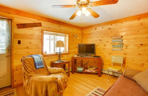 Interlochen House | Cozy Interlochen Cabin with Dock 1 Mi to Green Lake