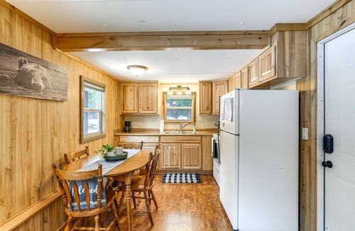 Island Park Cabin | Cozy Island Park Getaway By ATV Trails & Reservoir
