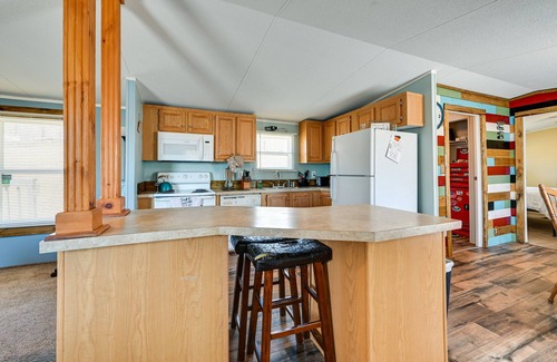 Millwood Cottage | Cozy Kentucky Retreat w/Deck, Grill & Fire Pit!