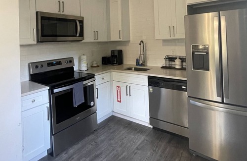 Sailboat Bend Apartment | Cozy Key west vibe Apartment