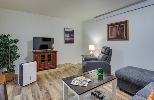 Keystone Apartment | Cozy Keystone Studio - 3 Mi to Mt Rushmore!