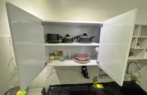Jardim Alvorada House | Cozy kitnet/tiny house near UNIG University, air conditioning, WI-FI