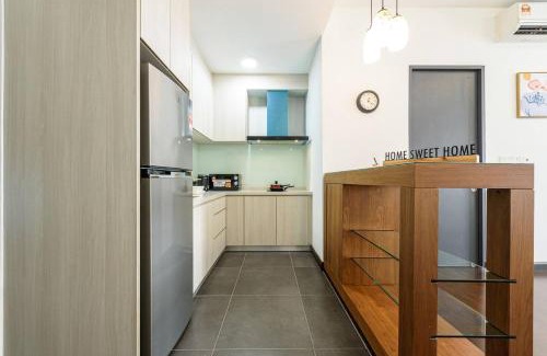Maluri Apartment | Cozy KL Sunway Velocity Residence for 1-5pax connected to MRT & Malls