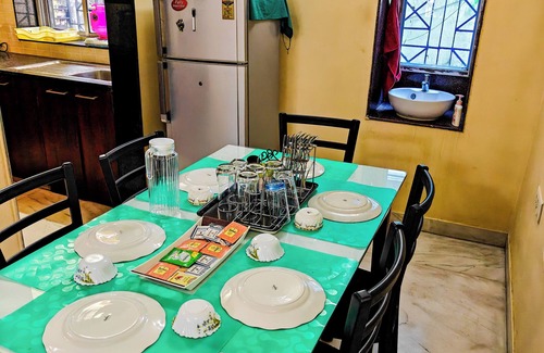 Bhowanipore House | "Cozy Kolkata Getaway in Bhowanipore Near Victoria Memorial & Park Street"