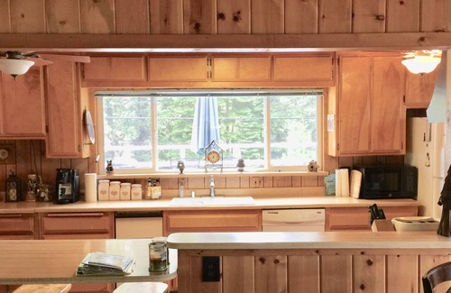 Prattville Cabin | Cozy Lake Almanor Getaway