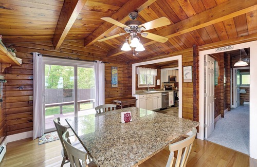 North Hero House | Cozy Lake Champlain Cottage w/Private Beach!