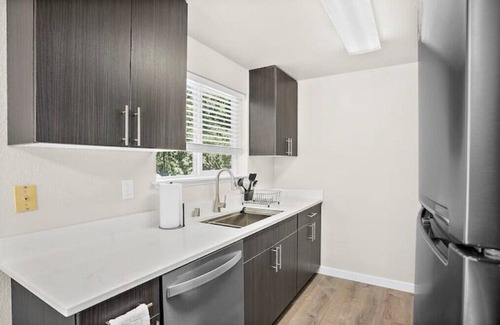 Tillicum Apartment | Cozy Lake City Getawaynn