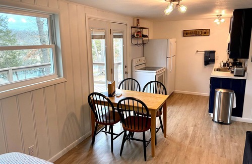 Kimberling City Cabin | Cozy Lake Front Cabin on Table Rock Lake. Pool, Private Hot Tub & Fire Pit.