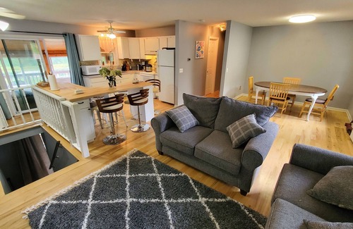 Garrison House | Cozy lake house for an all season get away!n