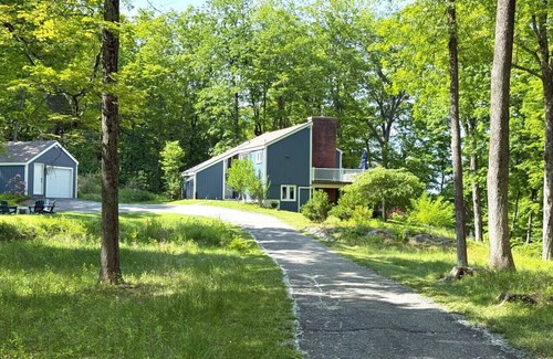 Lakeville House | Cozy Lake House - Lakeville/Salisbury - Near Hotchkiss and IMS