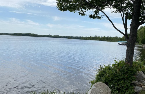 Alpena House | Cozy Lake-house Retreat!