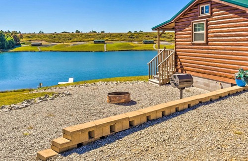 Cub Run Cabin | Cozy Lake Retreat w/ Private Dock, Deck & Views!