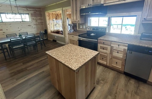 Onamia Cabin | Cozy lakefront cabin + private dock and power boat lift