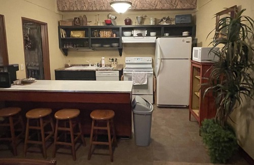 Donalsonville House | Cozy lakefront home with boat dock/slip on Lake Seminole!