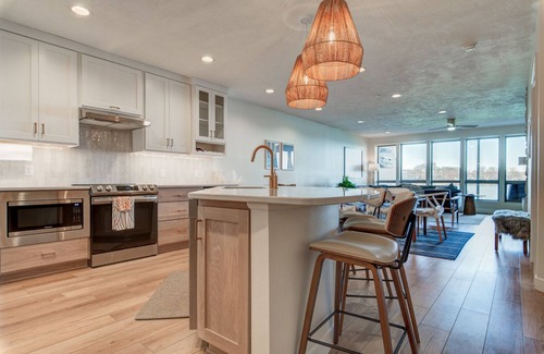 Arnolds Park Condo | Cozy lakefront retreat, first level condo lakeside overlooking East Lake Okoboji