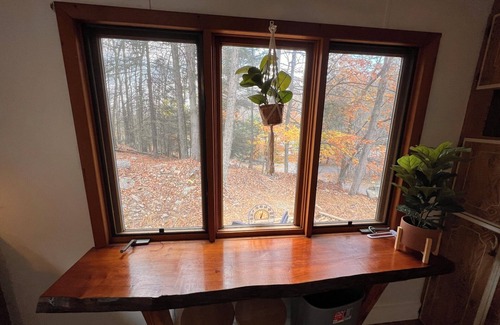 Greentown House | Cozy Lakeside Retreat minutes up the road from beautiful Lake Wallenpaupak