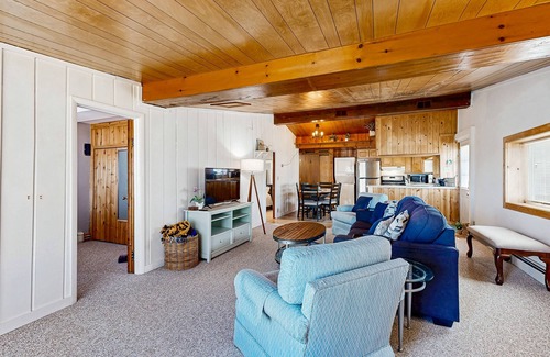 Indian River House | Cozy Lakeview Cottage with easy access to Mullett Lake w/W/D & WIFI