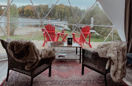 Whitestone Cabin | Cozy Lakeview Dome 30 minutes away from Parry Sound