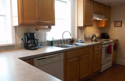 Blairstown Other | Cozy Lakeview Farmstay Near NYC & Delaware Water Gap.