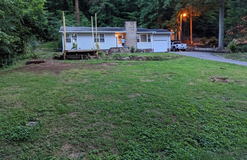 Guntersville House | Cozy lakeview home