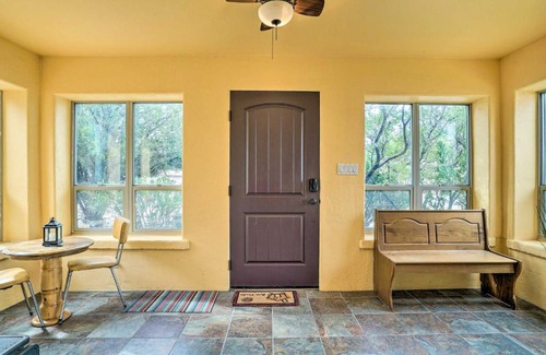Mesilla Park House | Cozy Las Cruces Gem Fire Pit, Patio and Views!
