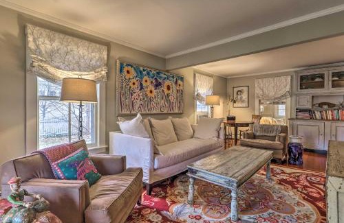 Litchfield Historic District House | Cozy Litchfield House with Fenced-In Yard and Fire Pit