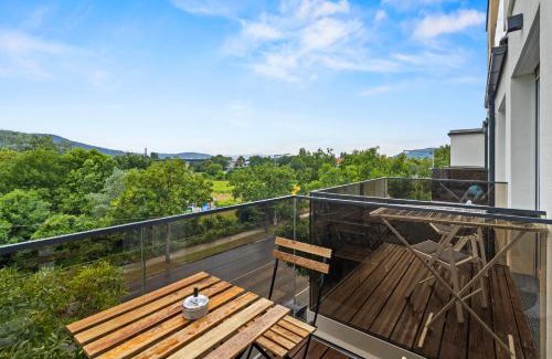 Grinzing Apartment | Cozy Living Apartment "Schiele" - Direct to City