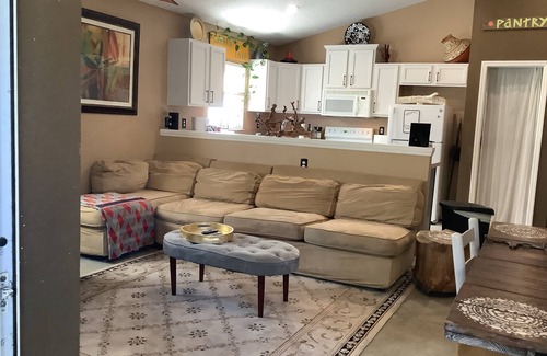 Port Tampa City House | Cozy living,Quiet neighborhood!