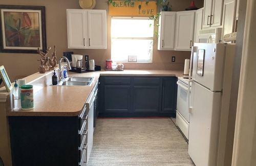 Port Tampa City House | Cozy living,Quiet neighborhood!