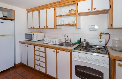 Crown Point Resort | Cozy loft in Tropical Paradise within walking distance to the beach!