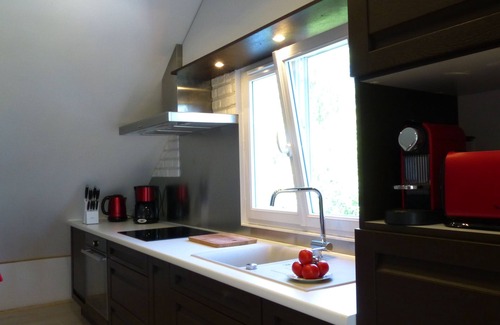 Milly-la-Foret Cottage | Cozy Loft: new, quiet, garden, BBQ, river, pkg . Milly-la-Foret