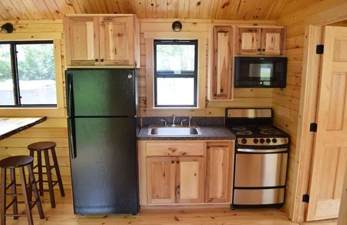 Cooperstown Cabin | Cozy Log Cabin at Warrior Ethos Farm