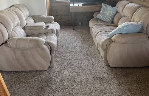 Big Creek Cabin | Cozy Log Cabin in Big Creek on Norris Lake with dock/boat slip, 2 kayaks