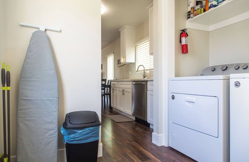 North Long Beach House | Cozy Long Beach Home- Newly Remodeled & Furnished