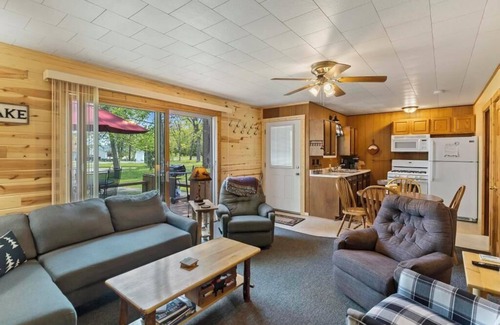 Burt Lake House | Cozy Loon Cottage: 2 BR, 1 BA in ALANSON, Sleeps 5