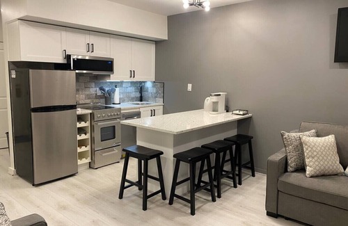 Lincoln Condo | Cozy Loon Mnt Escape: Free shuttle, Pool, River/Mnt views